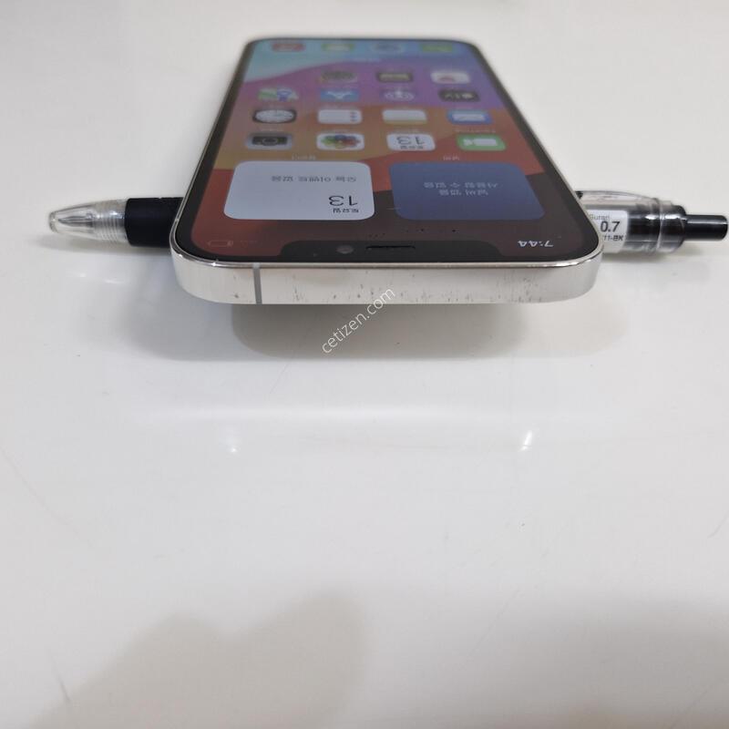 12����128GBȭ��Ʈ ���̽����� A-��