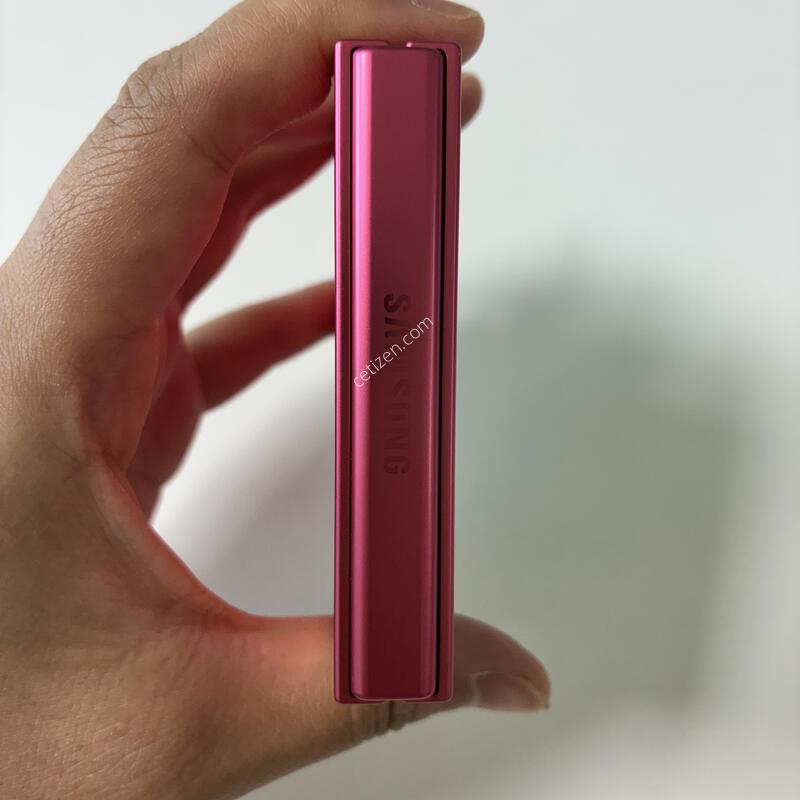 ������ �ø�7 �ڶ����� 256G ������ �Ǹ��մϴ�.