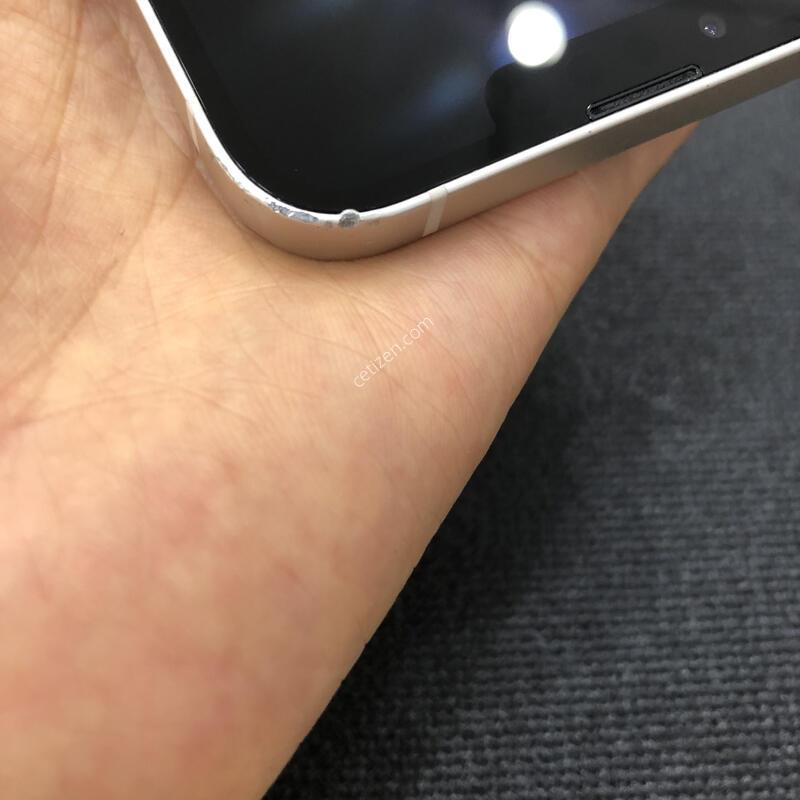 ������13 ȭ��Ʈ 128G,���� S��,���͸�����83%