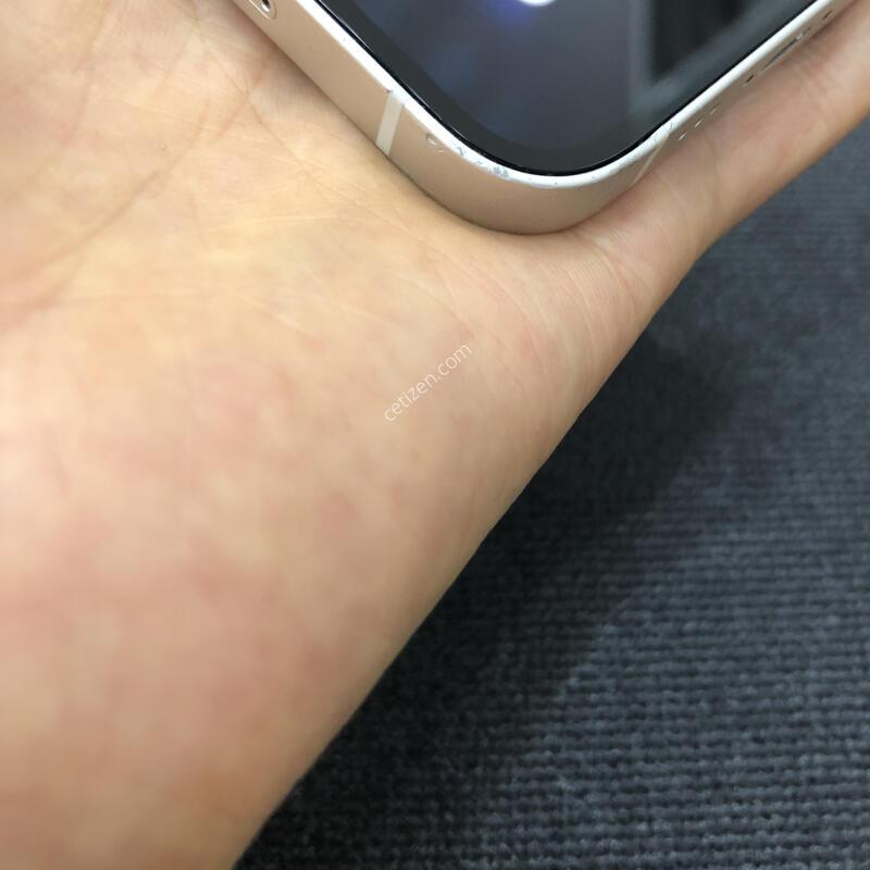 ������13 ȭ��Ʈ 128G,���� S��,���͸�����83%
