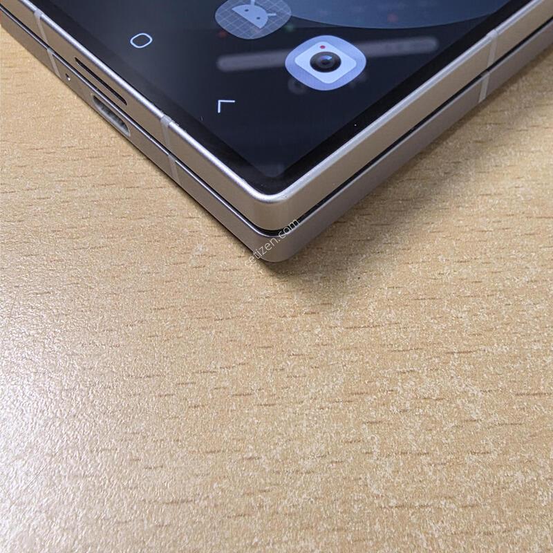 ����6 256GB