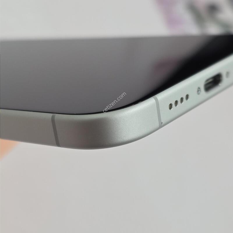 ������16�÷��� 256GB ȭ��Ʈ