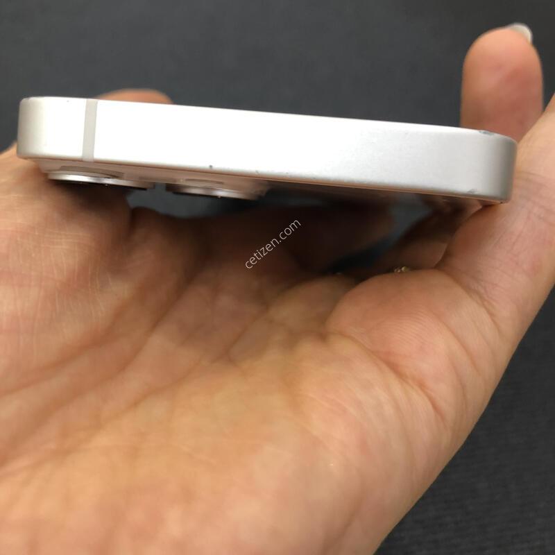 ������13�̴� ȭ��Ʈ 128G,�����ϰ� �Ǹ��մϴ�
