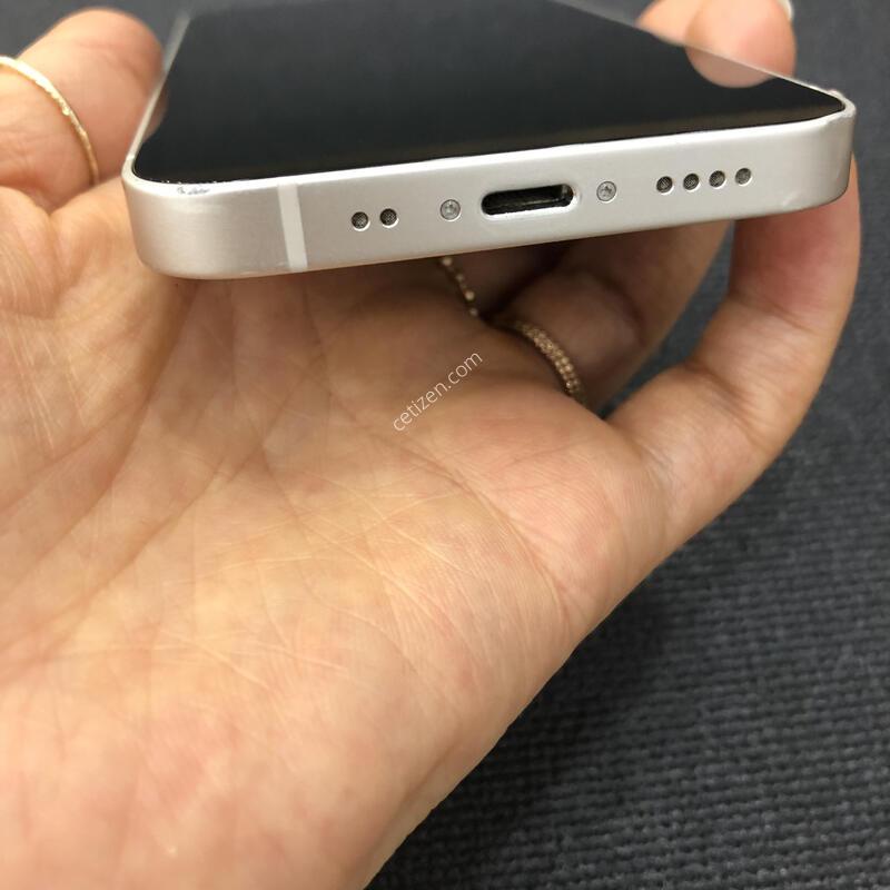 ������13�̴� ȭ��Ʈ 128G,�����ϰ� �Ǹ��մϴ�
