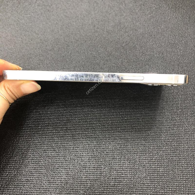������12���� ȭ��Ʈ 128G,����� ���ƿ�