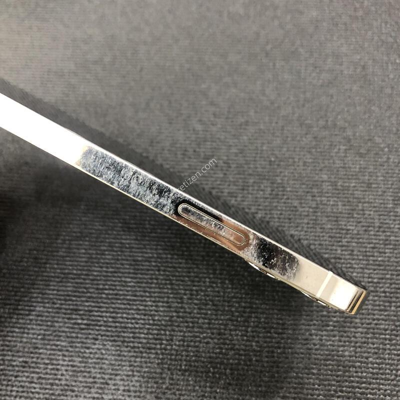 ������12���� ȭ��Ʈ 128G,����� ���ƿ�