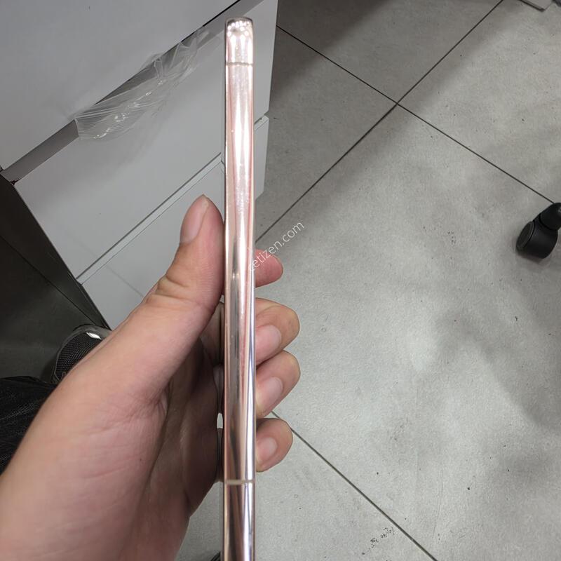 S22+ 256GB ��ũ S�� �Ǹ��մϴ�