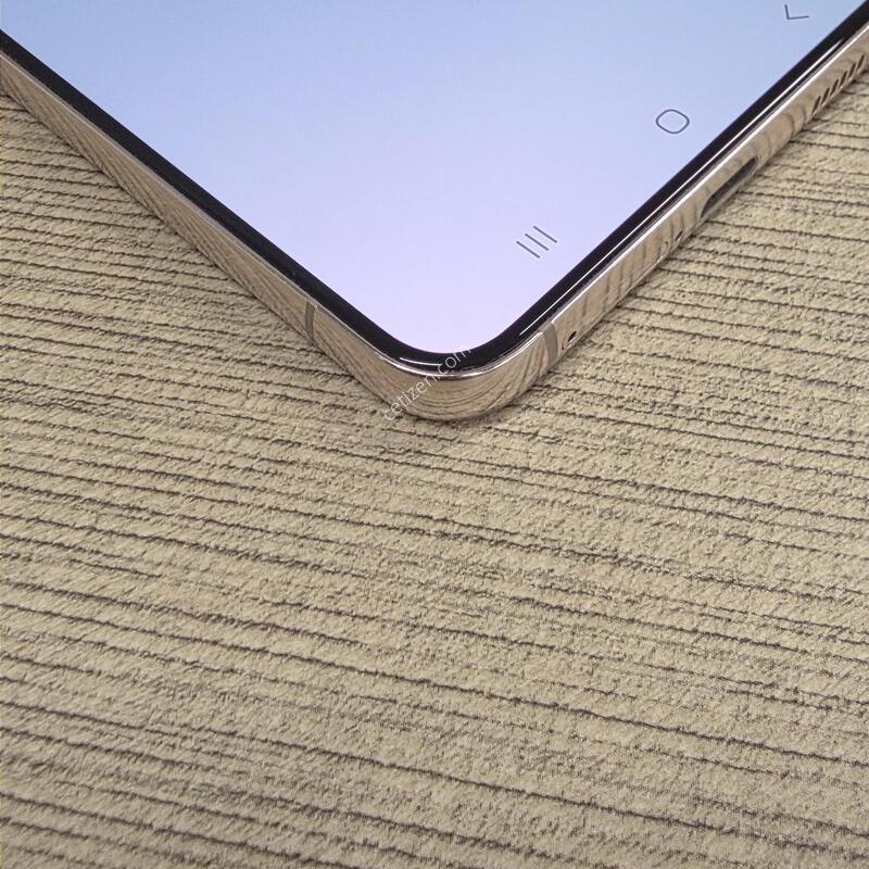 22�÷��� 256GB