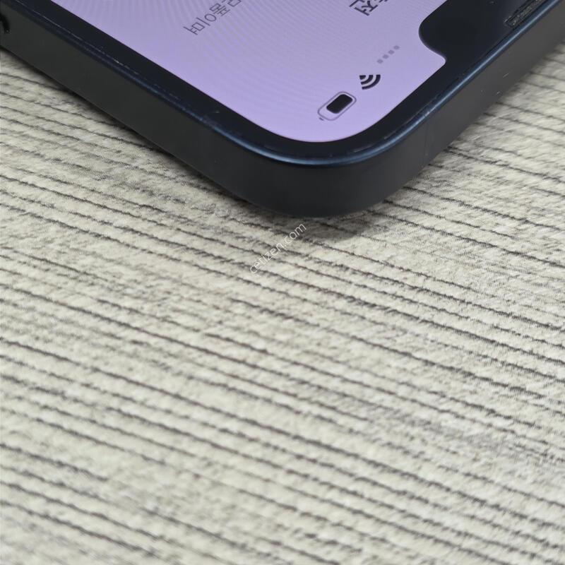 ������13 256GB