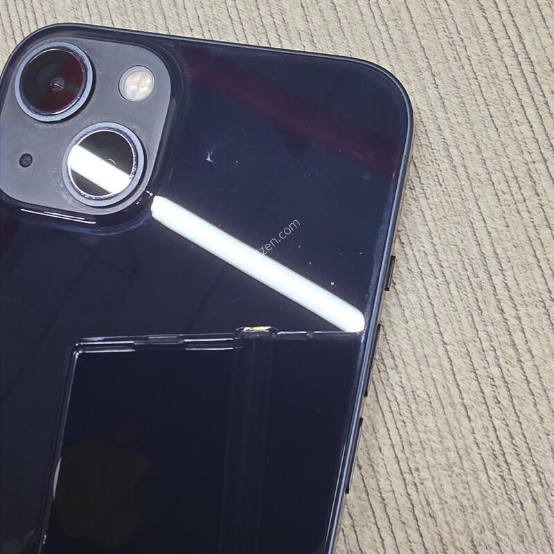 ������13 256GB