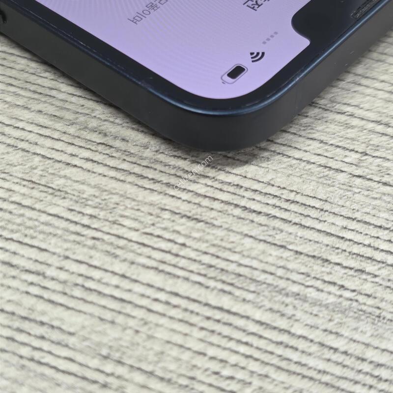 ������13 256GB