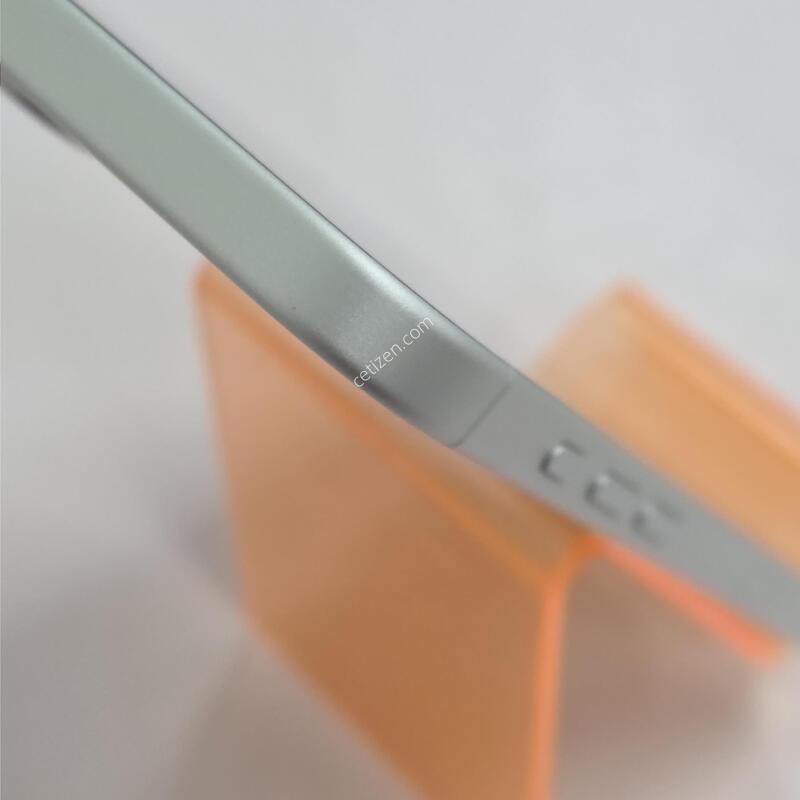 ������16�÷��� 256GB ȭ��Ʈ
