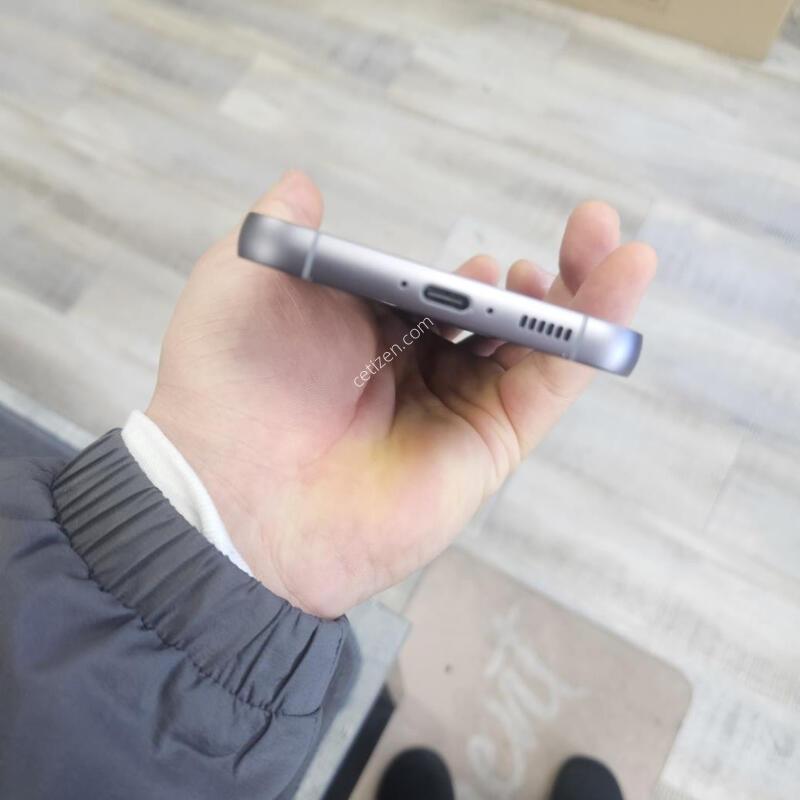 ������ ������S23FE���� �Ｚ�ֽ��� �Ǹ� �߰��� ����ǰ����