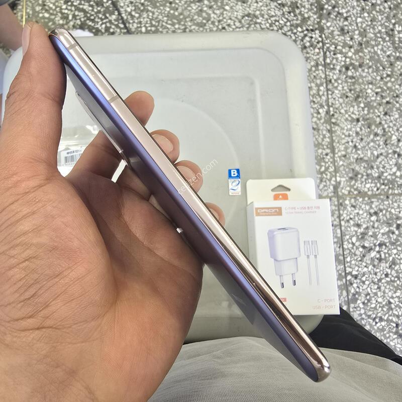 SK S21+ (G996) 256G ���û��� ����� �˴ϴ�