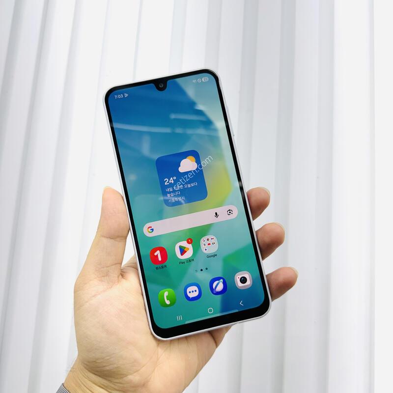 ������A16 ����Ʈ�׷��� 128GB