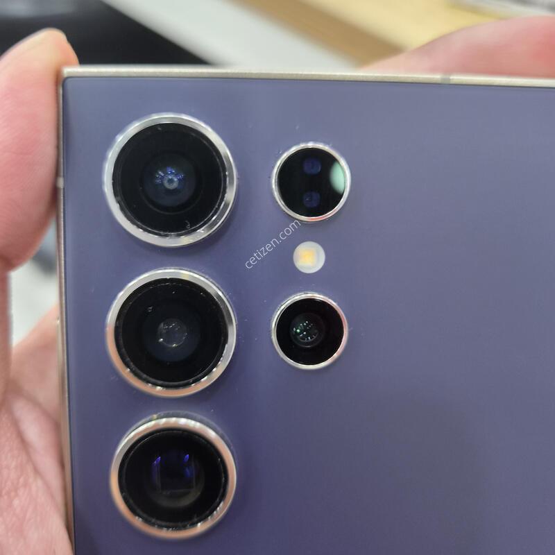 S24��Ʈ�� 256GB A�� �Ǹ��մϴ�.