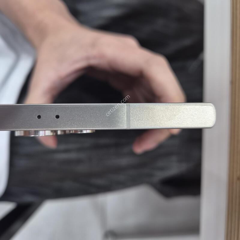 S24��Ʈ�� 256GB A�� �Ǹ��մϴ�.