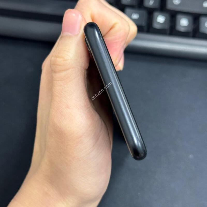 ������ SE2 64GB