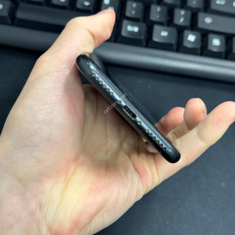 ������ SE2 64GB