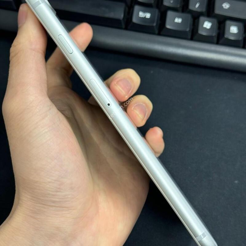 ������ 8+ 64GB