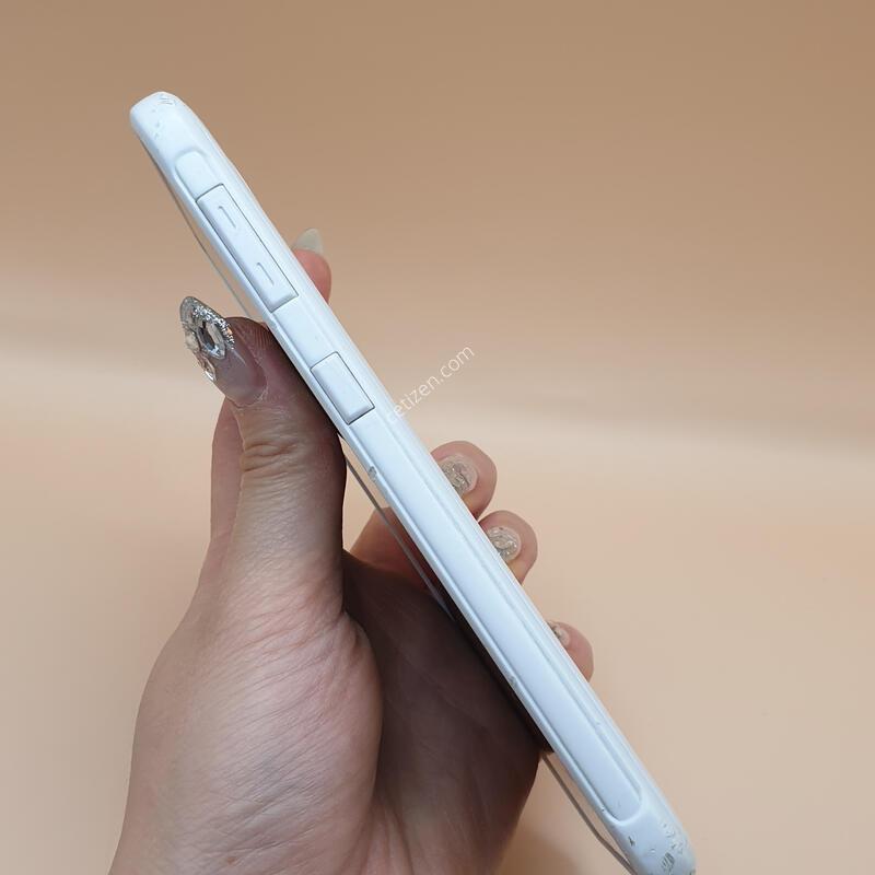 ������ XĿ��5(G525) ��Ʈ 64G �Ǹ��մϴ�