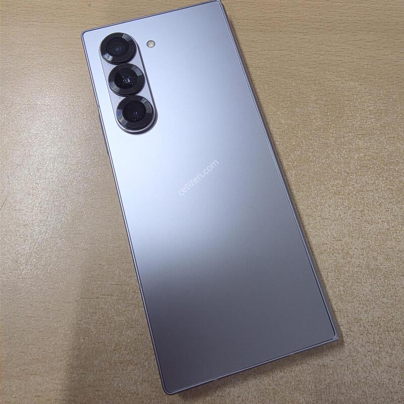 ����6 256GB