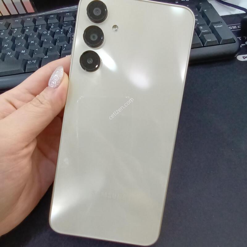 ������ ����4