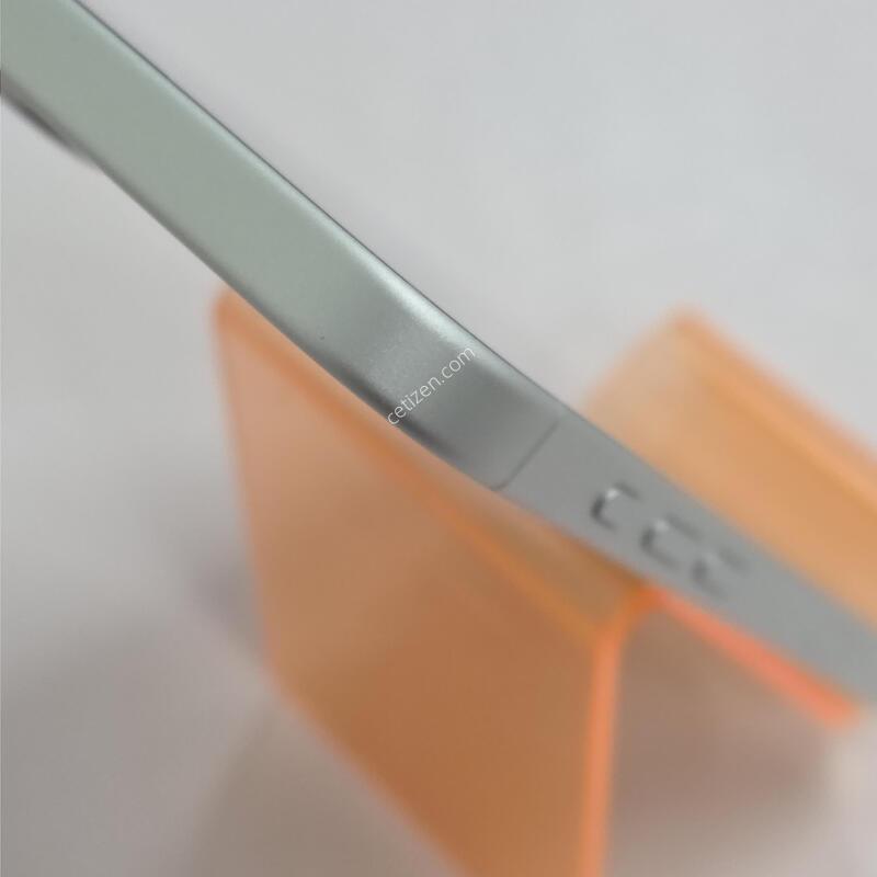 ������16�÷��� 256GB ȭ��Ʈ