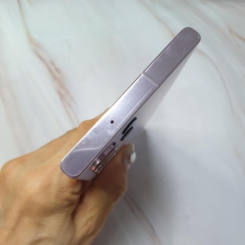 SK ������ S23��Ʈ�� 5G �󺥴� 256G S�� �Ǹ��մϴ�
