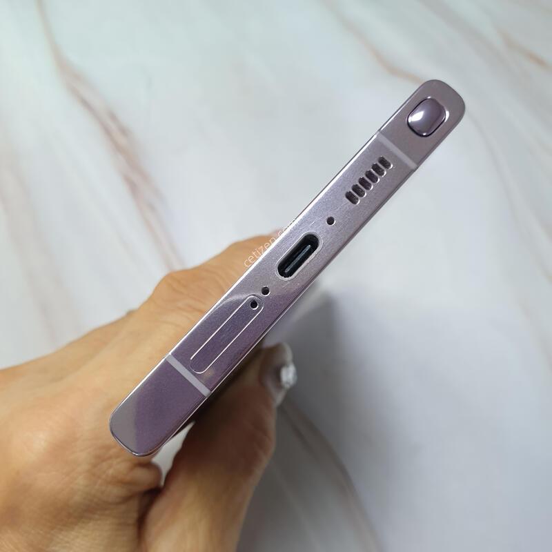 SK ������ S23��Ʈ�� 5G �󺥴� 256G S�� �Ǹ��մϴ�