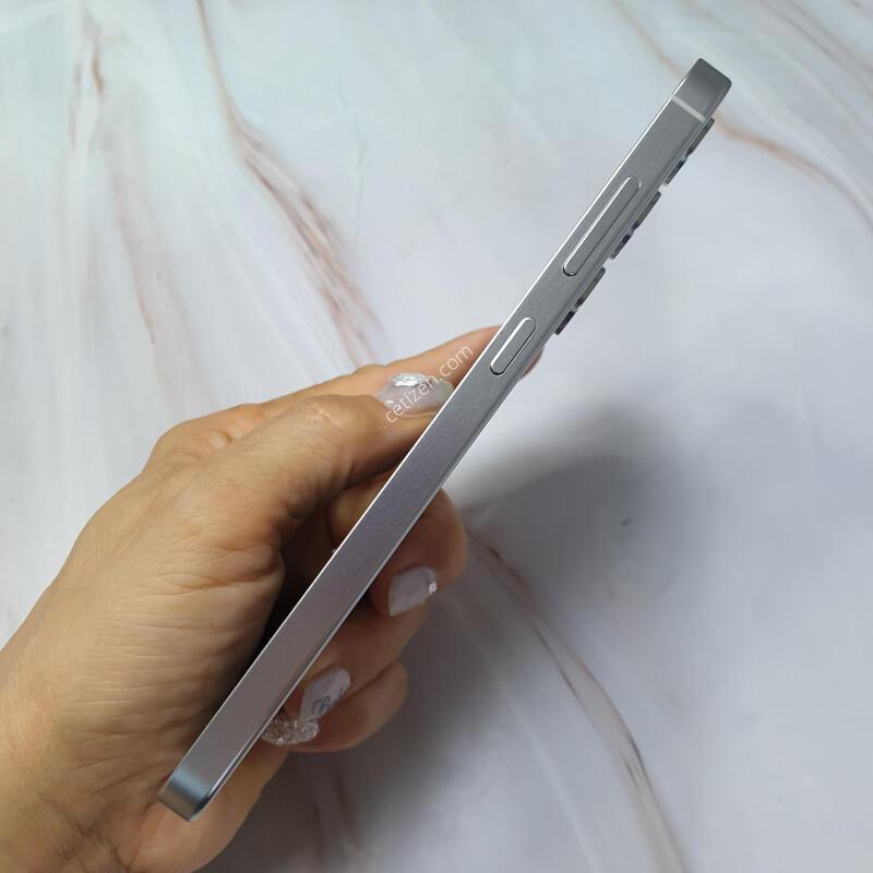 KT ������ S24+ �׷��� 256G S�� �Ǹ��մϴ�