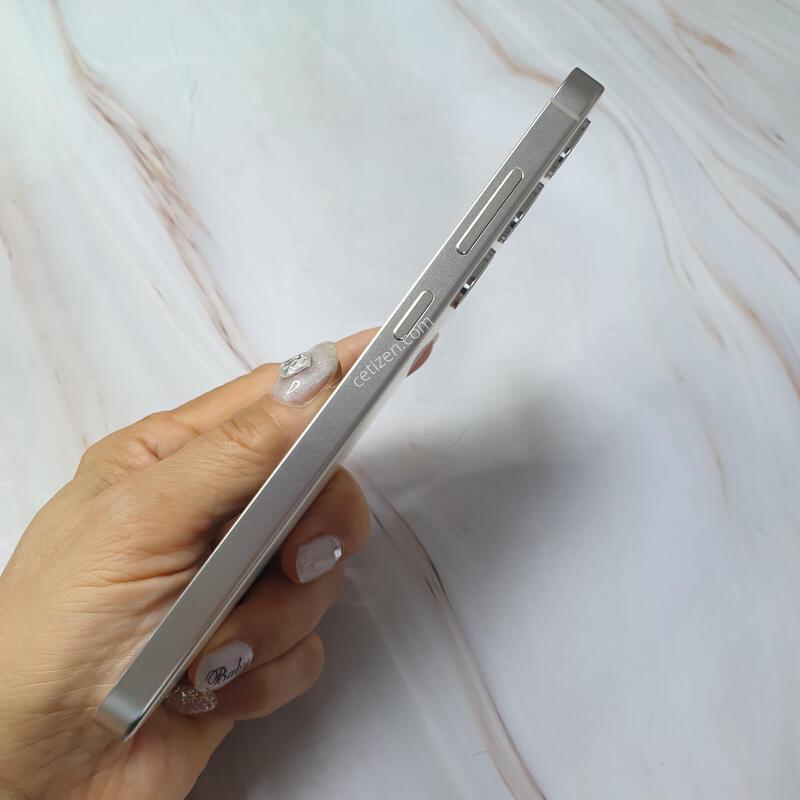 LG ������ S24+ ���ο� 256G A�� �Ǹ��մϴ�