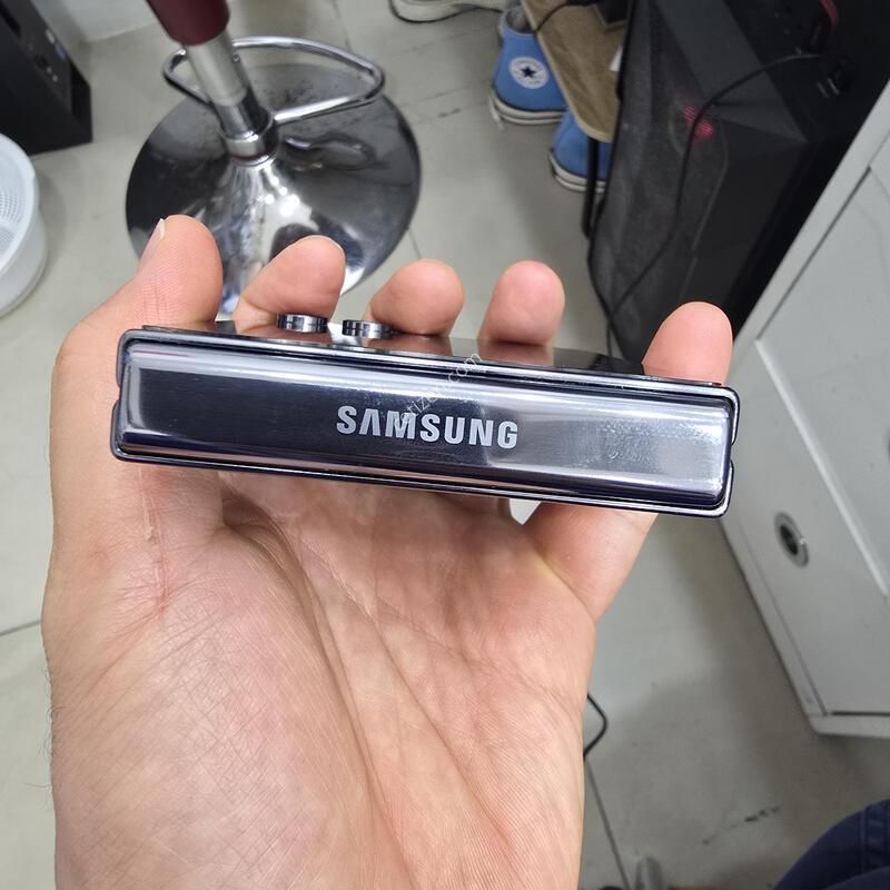 A-�� �ø�5 256GB