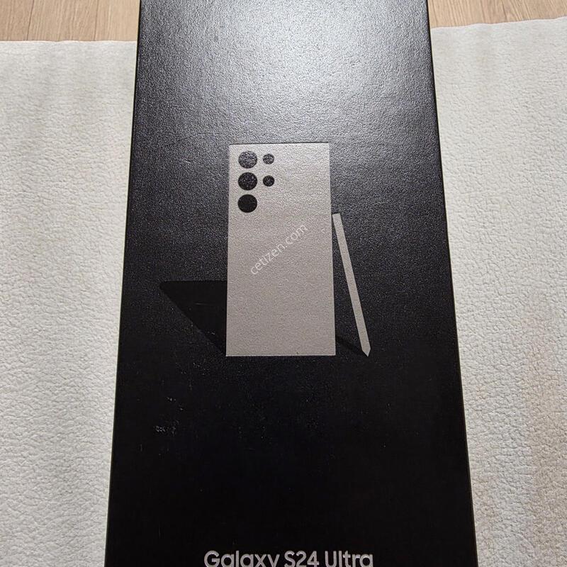 ������ S24��Ʈ�� 256 �ڱ���