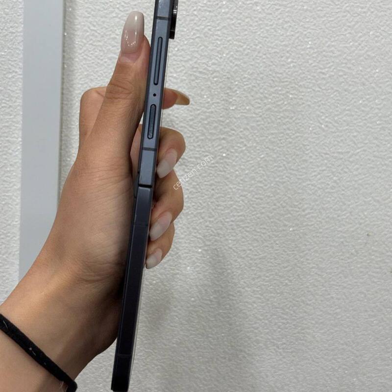 ������Z�ø�7 ���� 256GB Y1944