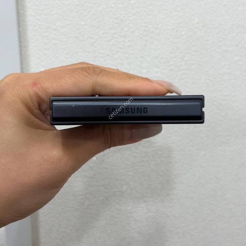 ������Z�ø�7 ���� 256GB Y1944