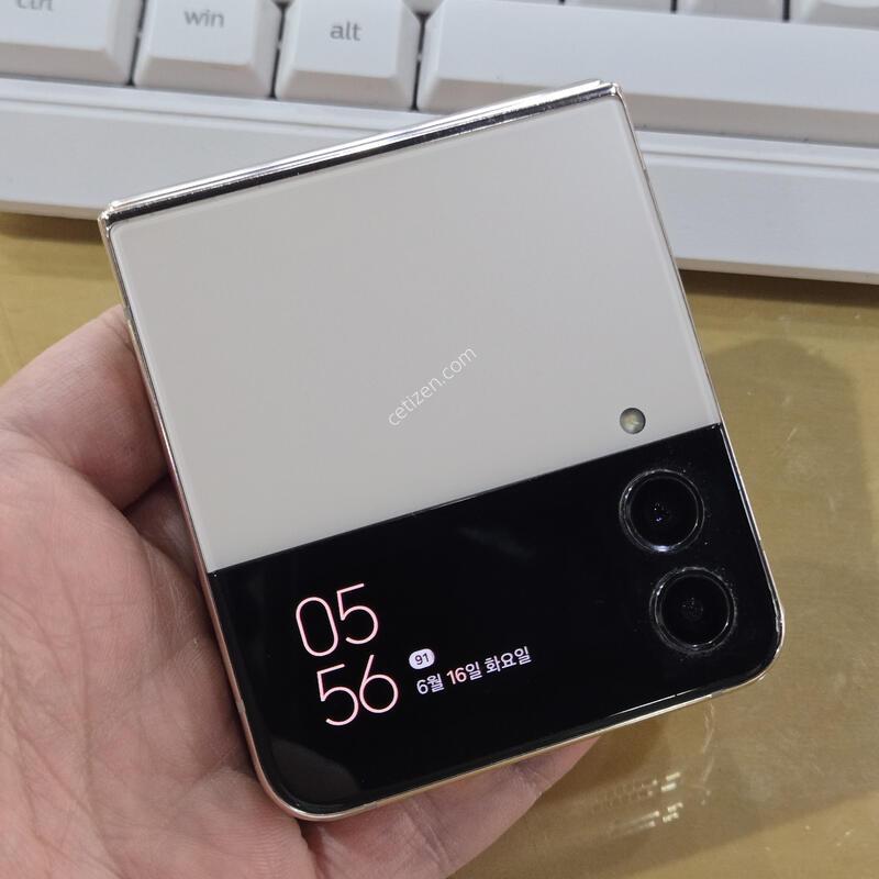 Z�ø�4  256��ũ���