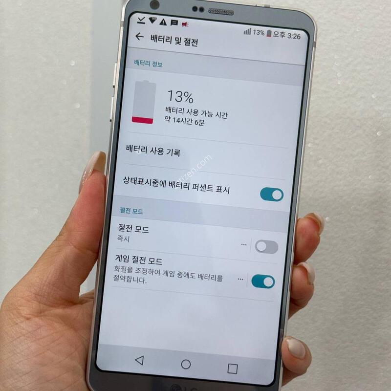LG G6 �÷�Ƽ�� 64GB Y1946