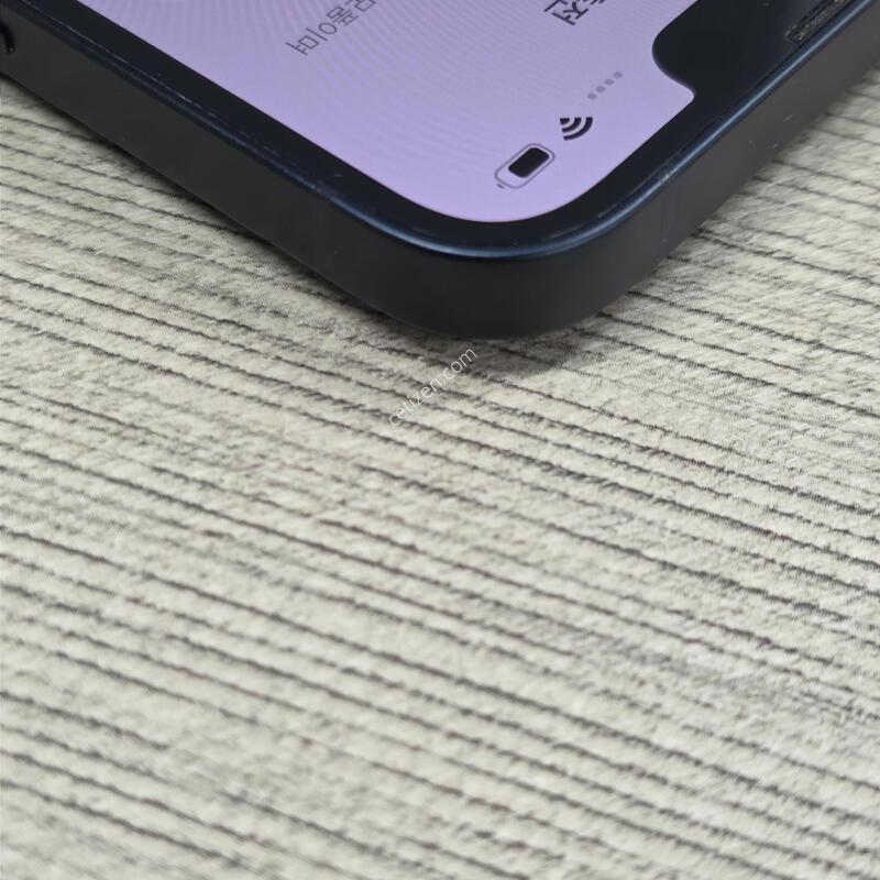 ������13 256GB