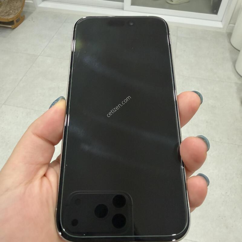 ������ 15 ���� 256GB ȭ��Ʈ Ǯ��