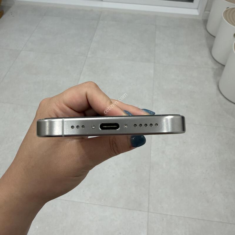 ������ 15 ���� 256GB ȭ��Ʈ Ǯ��
