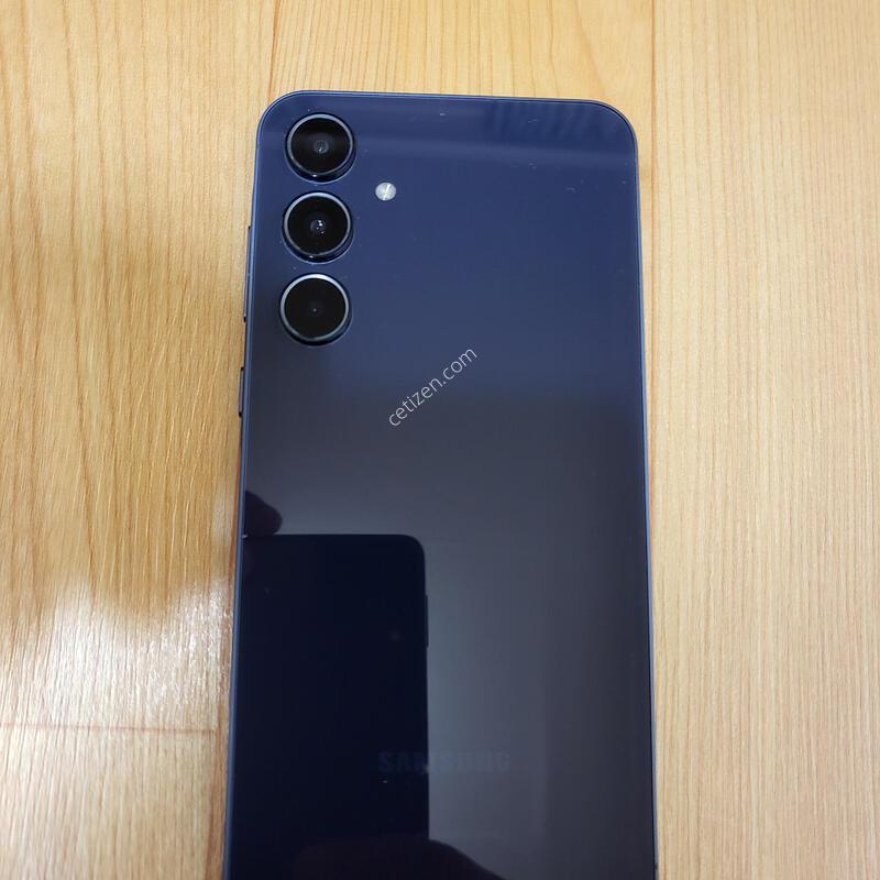 SK-A556 (������ ����5. 128GB)  �׷��� A�� �˴ϴ�. ����AS�Ⱓ��