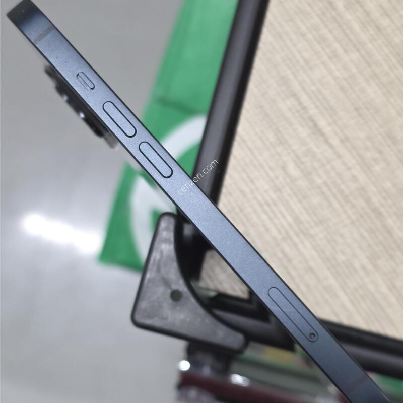 ������13 256GB