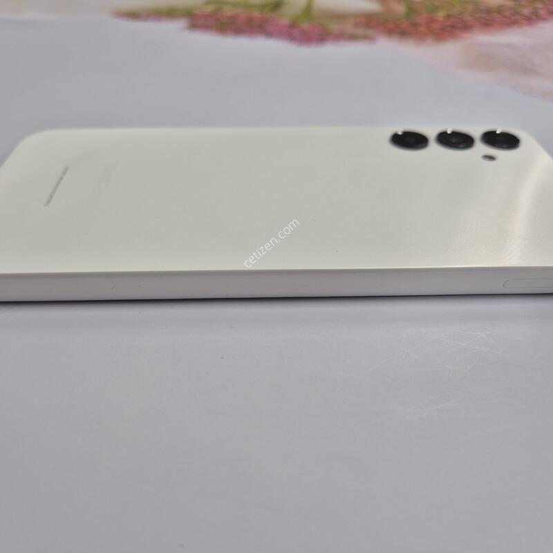 ����������3 ȭ��Ʈ 128GB