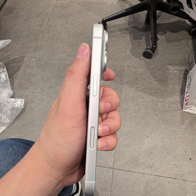 ������17���� 256GB �˴ϴ�