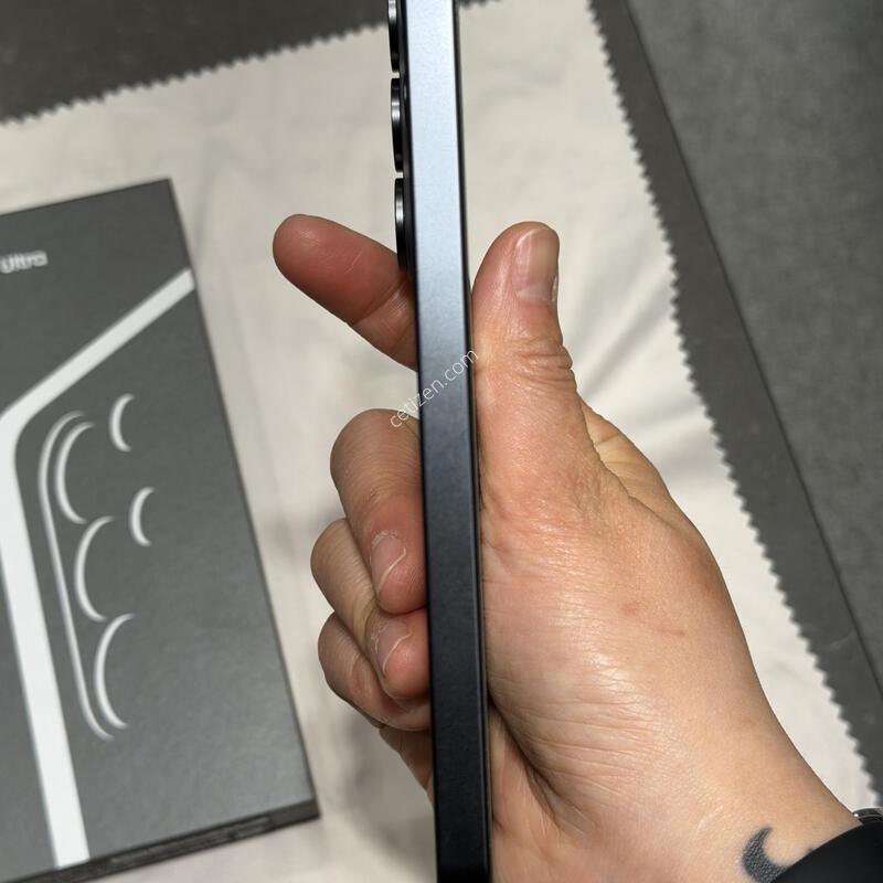 ������S26��Ʈ�� 512G �����˴ϴ�.