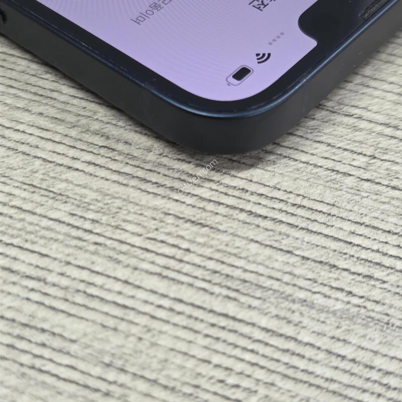 ������13 256GB