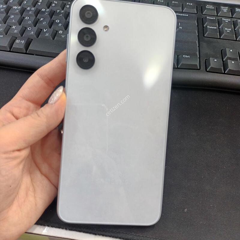 ������ ����4