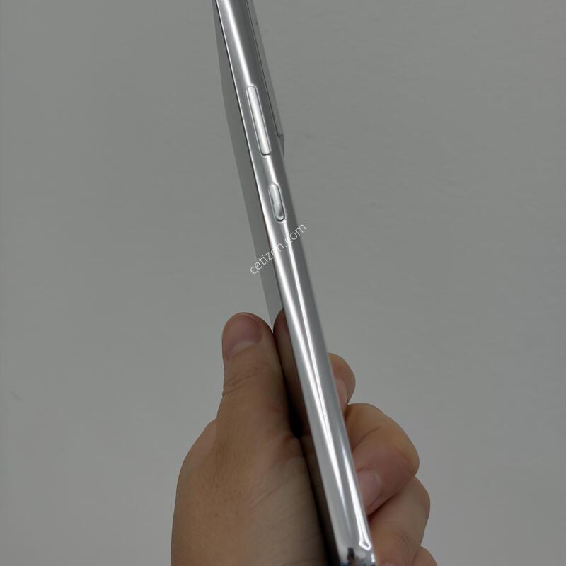 ������ S22�÷��� 256g �������ƿ�