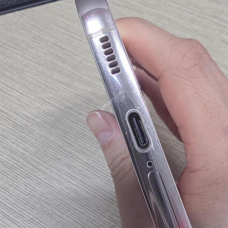 22�÷��� 256GB